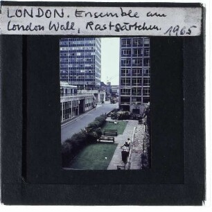 London, London Wall : Hochhäuser, Grünanlage