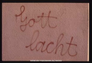 Gott lacht