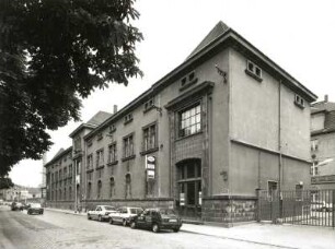 Meißen-Altstadt, Neumarkt 5. Ehemalige Keramikfabrik (Krankenkasse) (1886/1915)
