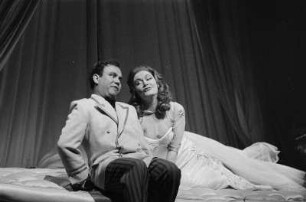 Szenenbilder aus der Operette "Frau Luna" von P. Lincke nach einem Libretto von H. Bolten-Baeckers u. a. mit F. Kronström