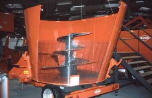 Fotografie: Fütterungstechnik, Futtermischwagen