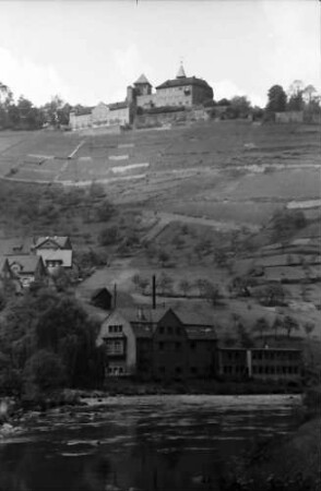 Gernsbach: Schloss Eberstein mit Murg