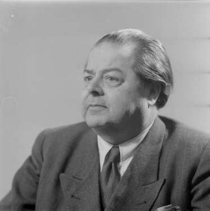 Porträt des Schriftstellers Walther Victor : Porträt von Walther Victor