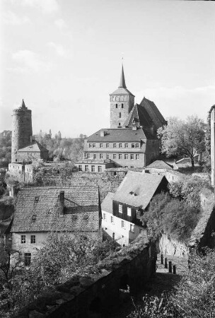 Bautzen. Fischerpforte. Blick zum Schloss
