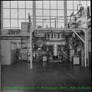 Hochvakuum-Pumpstation des Instituts für Kernverfahrenstechnik (IKVT)