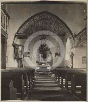 Gemeinderaum und Chor der evangelischen Pfarrkirche Karschau nach O