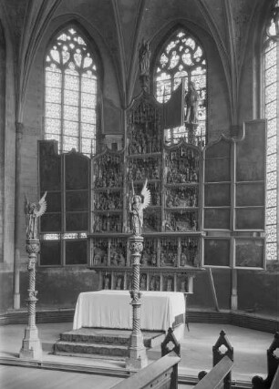 Schnitzaltar