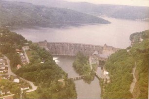 Edertalsperre bei Hochwasser