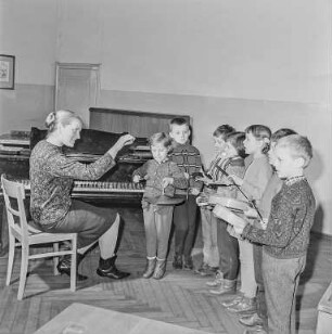 Volks-Musikschule : Bautzen. Unterricht in der Musikschule