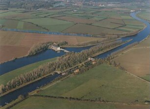 Wehr und Schleuse Landesbergen/Weser