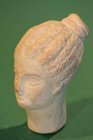 KLASSISCHE GRIECHISCHE MELONENFRISUR