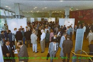 Gäste des vom Europäischen Institut für Transurane (ITU) veranstalteten Symposiums Actinides 1997 im Kongresshaus in Baden-Baden