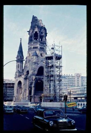 Kaiser Wilh.Ged.Kirche 3.12.60.