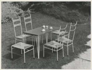 Federleichter Gartenstuhl "Nr. 59169" der Vereinigten Werkstätten für Kunst im Handwerk