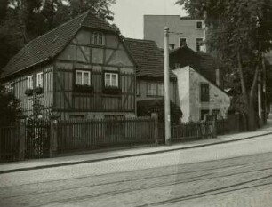 Dresden-Loschwitz, Wohnhäuser Grundstraße 11-17, Ansicht von Osten