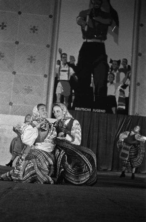 Szenen aus dem Gastspiel des Moissejew-Ensembles, Staatsoper, 05.06.1954