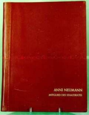 Protokollmappe des Staatsratsmitgliedes Anni Neumann