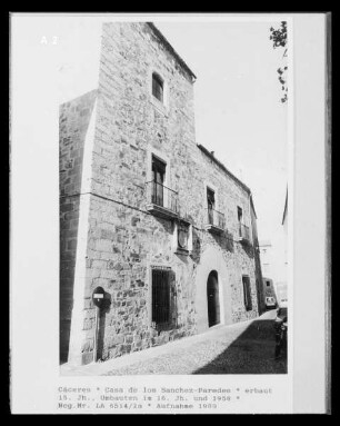 Casa de los Sanchez-Paredes
