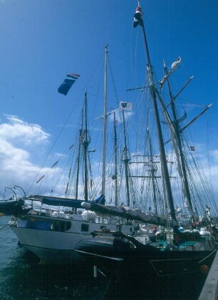 Rødby. Segelschiff im Hafen