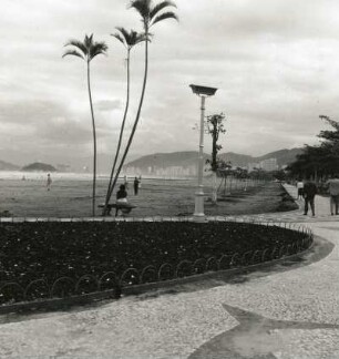 Santos, Brasilien. Strandpromenade