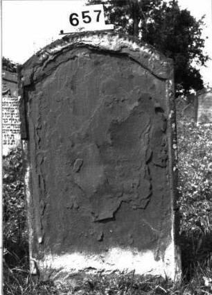 Grabstein 657