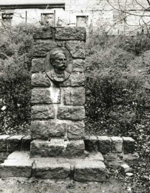 Bildnismedaillon des Bürgermeisters Friedrich Stegemann (1879-1904)