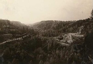 Elbsandsteingebirge. Alte Poste. Blick längs des Tales von Osten nach Westen