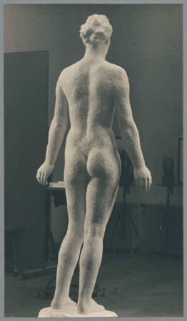Frauenstatue III, 1933/38, Gips