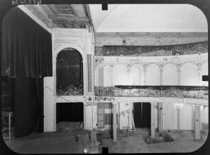 Putbus, Markt 13. Theater (Theater Vorpommern, 1819-1821; W. Steinbach). Zuschauerraum