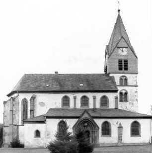 Evangelische Pfarrkirche (Kirche, ev.); Nidda, Kirchgasse 8