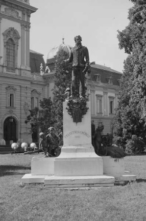 Denkmal für den Grafen György Festetics