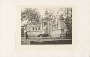 Kaiserin-Augusta-Denkmal in den Rheinanlagen in Koblenz ("Entwurf auf Karton")