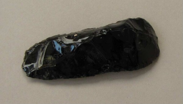 Obsidian knife (obsidian tip)