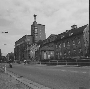 Feinstrumpfwerke FSO, Oberlungwitz