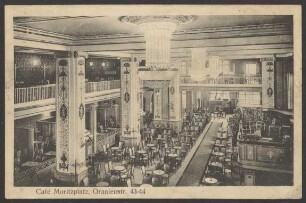 Ansichtskarte Rang im Innenraum des „Café Moritzplatz“, Oranienstraße 43-44
