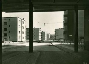 Siedlungsbauten Müllerstr. (Taut), Berlin, 1930