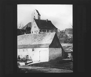 Steinhofen: Kirche und Pfarrhaus