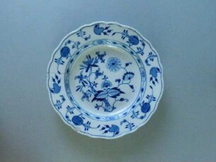 Suppenteller Zwiebelmuster