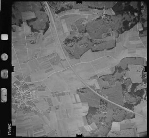 Luftbild: Film 32 Bildnr. 243