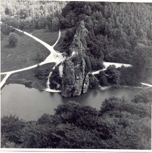 Externsteine - Luftaufnahme. Horn-Bad Meinberg