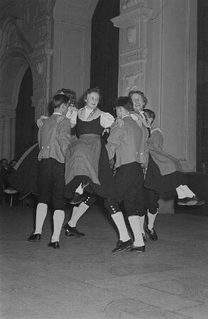 Darbietung der Tanzgruppe Riesa