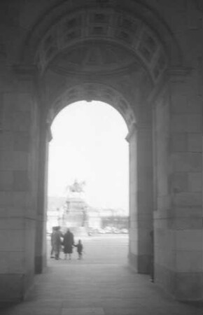 Dresden: Zwinger, Hof