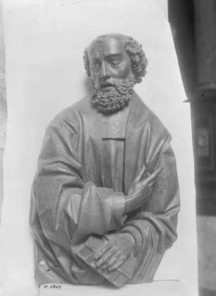 Halbfiguren von Propheten, Aposteln, Heiligen und eines Christus — Sankt Peter
