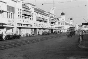 Europäerstraße in Soerabaja : Straßenflucht
