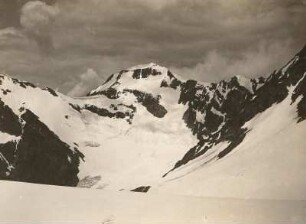 Stubaier Alpen : Österreich. Tirol. Stubaier Alpen. Der Windacher Daunkogel (3351 m) vom Geiskar-Ferner