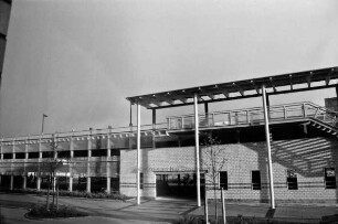 Bahnhof: P+R Parkhaus