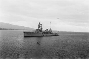 Kriegsschiff : Ein Kriegsschiff vor der Küste Griechenlands.