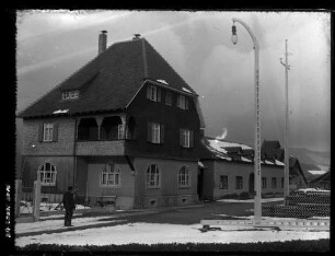 Die "Cementwarenfabrik Brenzinger"