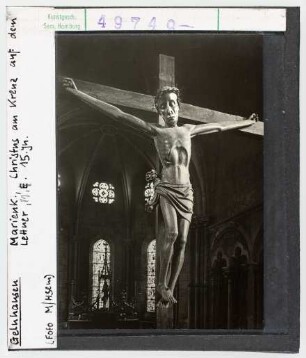 Gelnhausen, Marienkirche: Lettner, Kruzifix. Ende 15. Jhd.