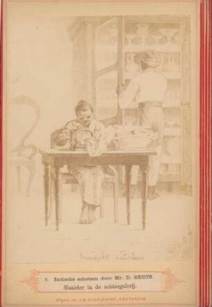 3. Indische schetsen door Mr. D. Beets. Naaister in de achtergalerij
